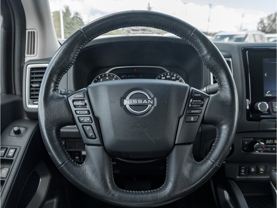 2022 Nissan Frontier SV-8