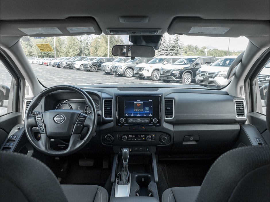 2022 Nissan Frontier SV-21