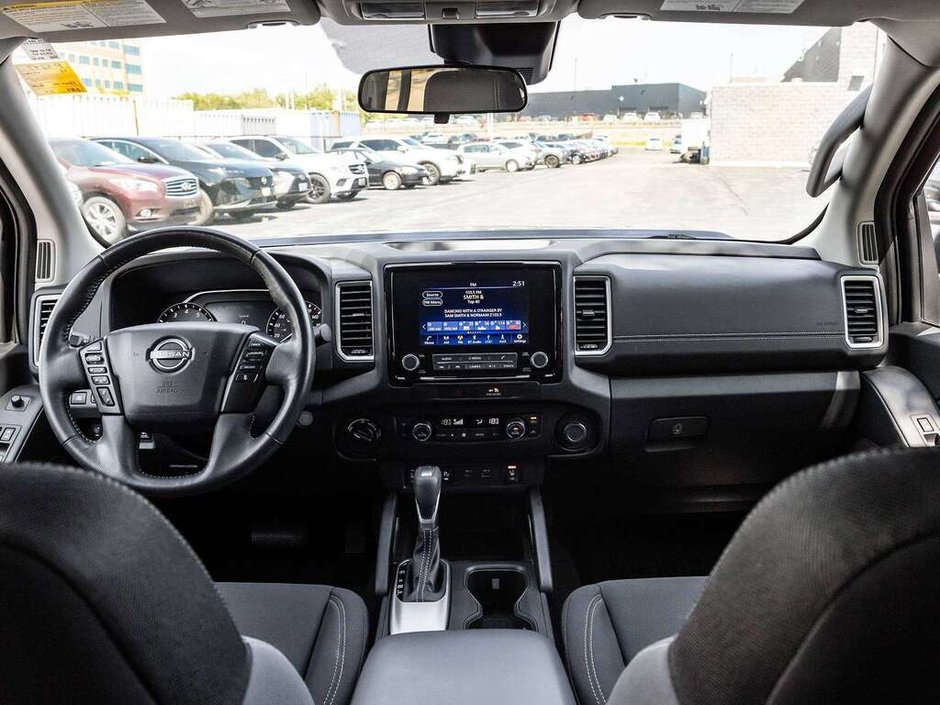 2022 Nissan Frontier SV-24
