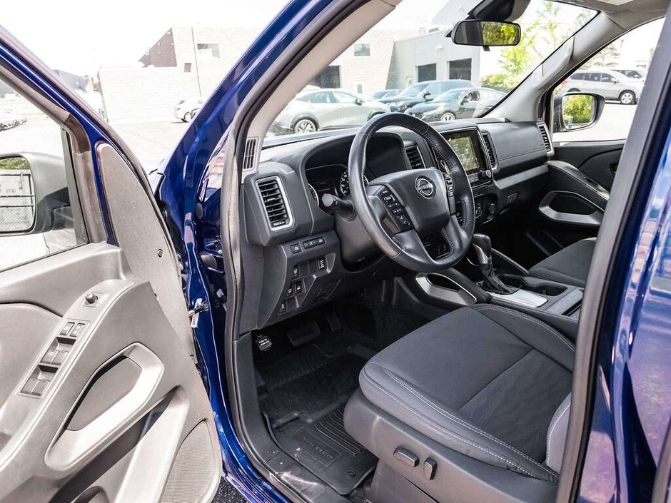 2022 Nissan Frontier SV-6