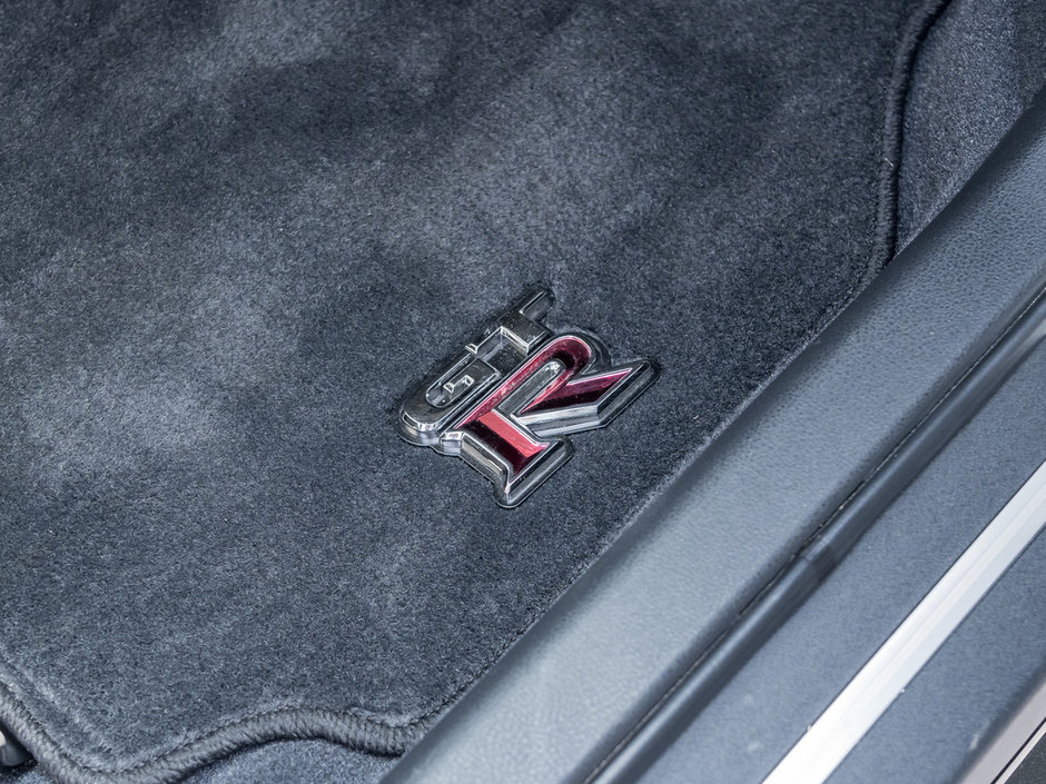 2023 Nissan GT-R Premium-20