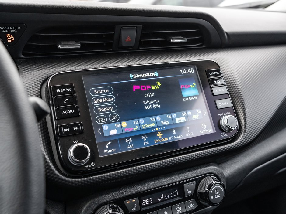 2025 Nissan Kicks Play SV-18