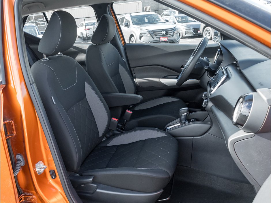 2020 Nissan Kicks SV-17