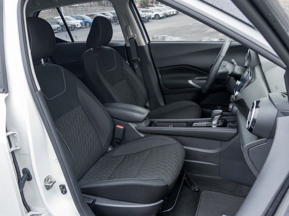 2021 Nissan Kicks SV-16