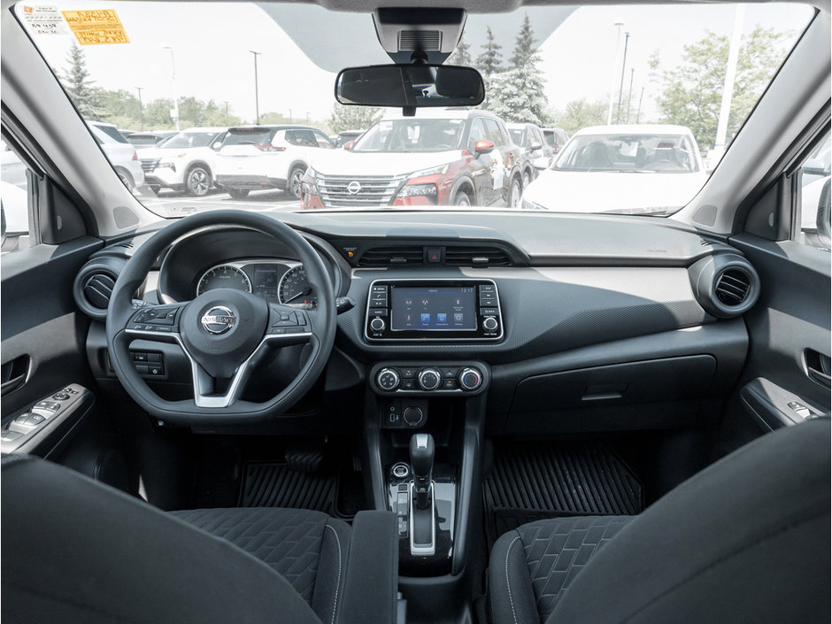 2021 Nissan Kicks S-19