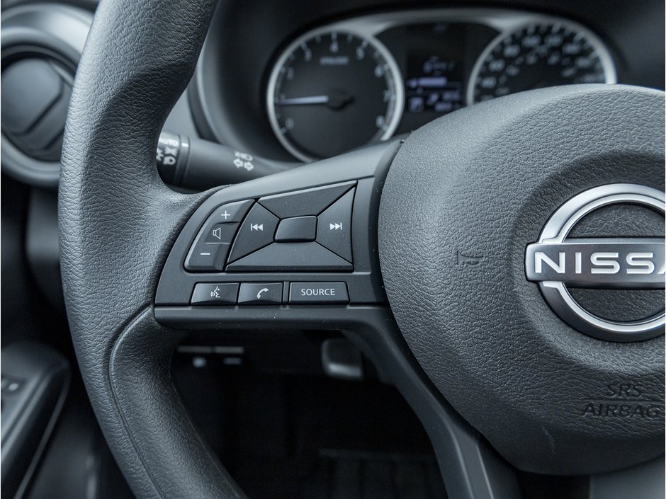 2023 Nissan Kicks S-8