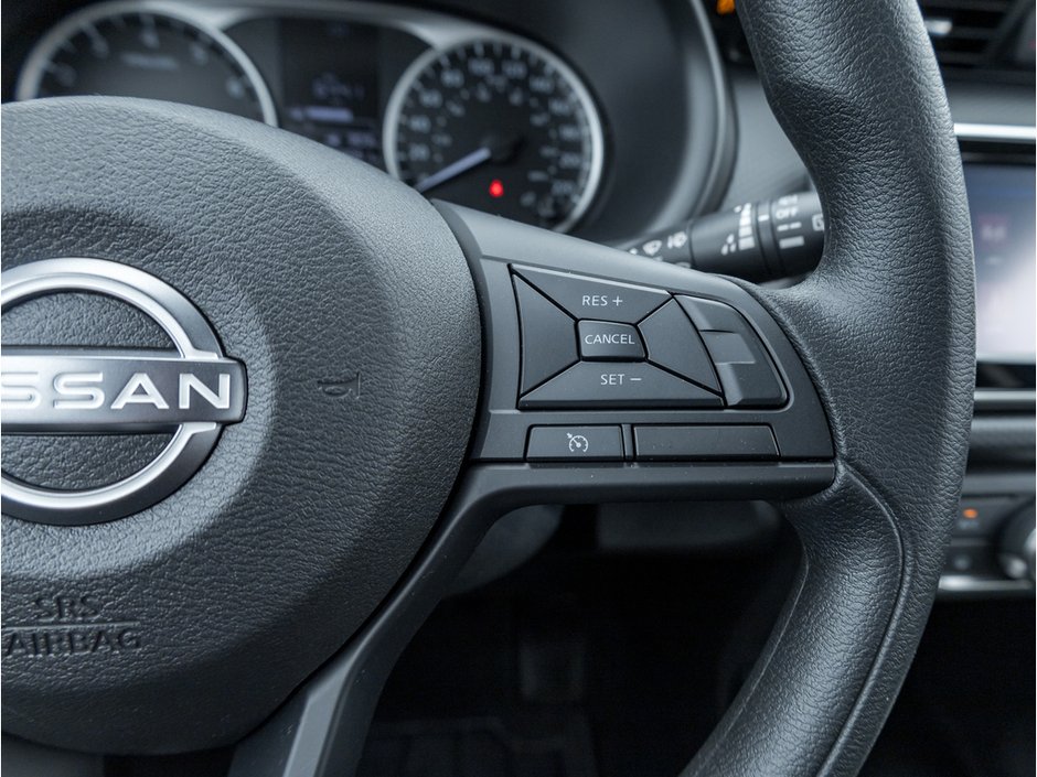 2023 Nissan Kicks S-9