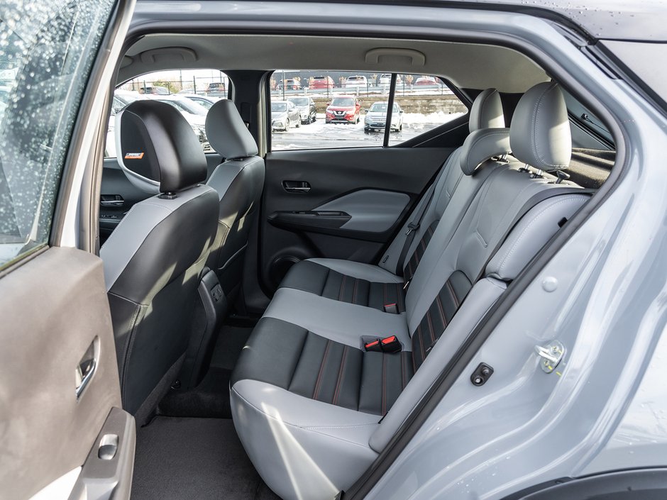 2023 Nissan Kicks SR-20