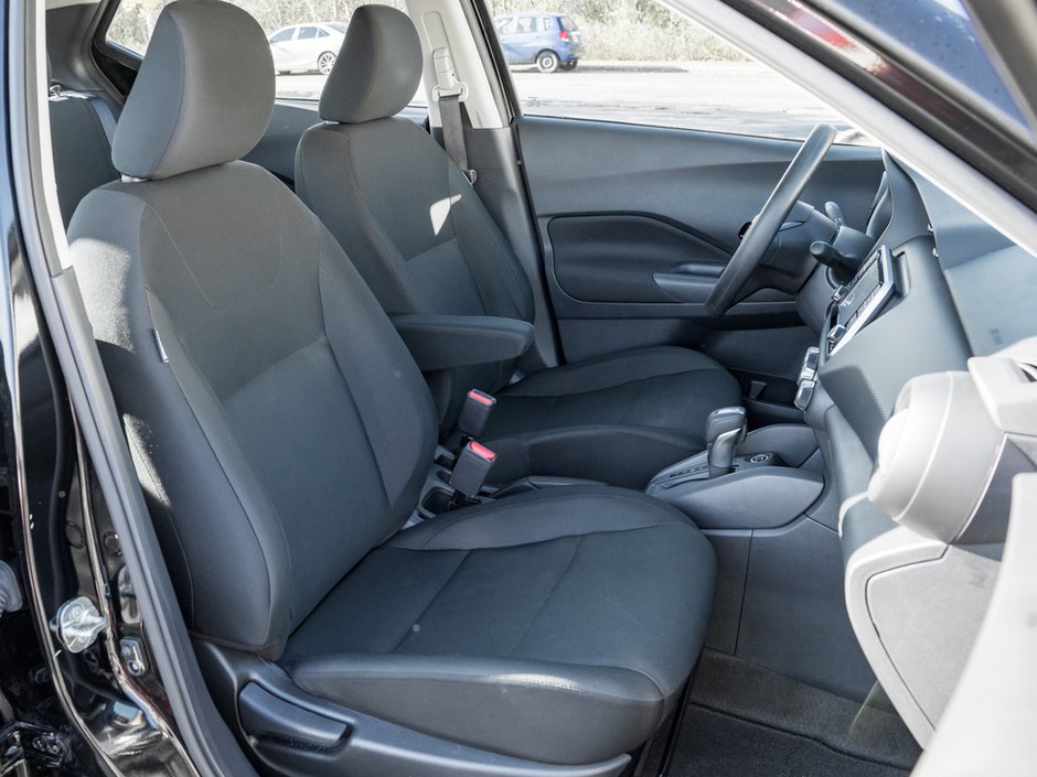 2024 Nissan Kicks S-18