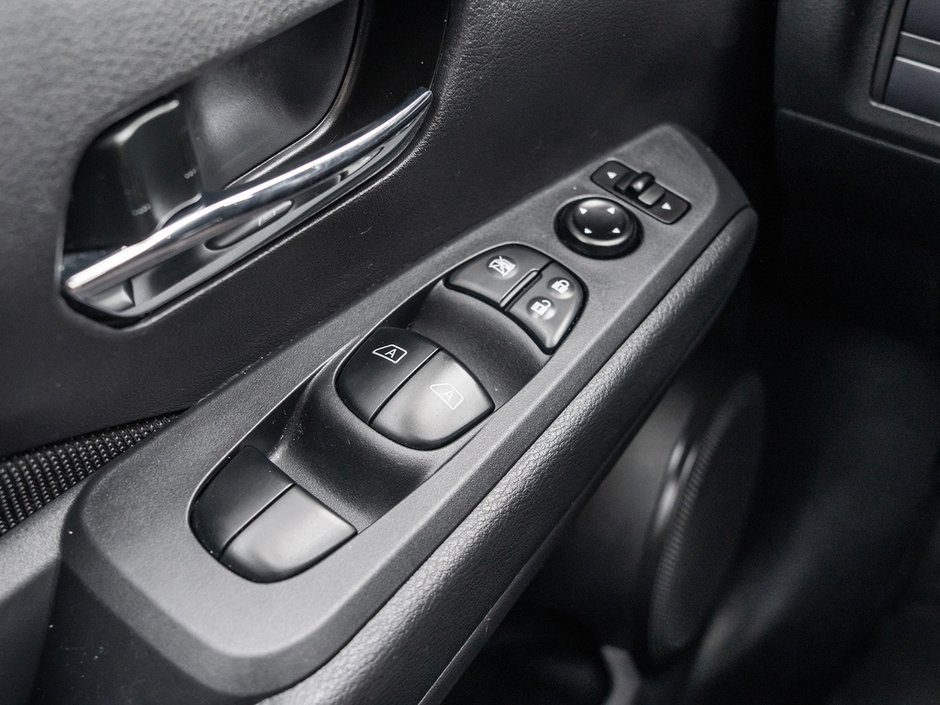 2024 Nissan Kicks SV-13