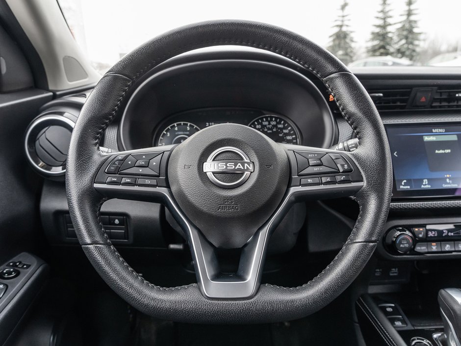 2024 Nissan Kicks SV-8