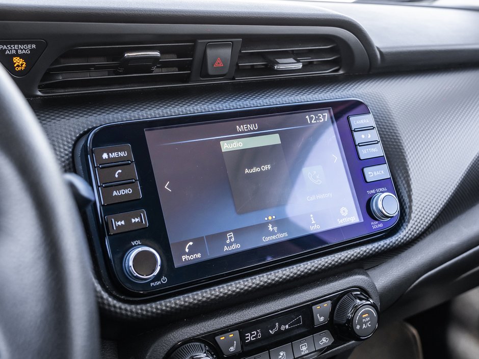 2024 Nissan Kicks SV-17