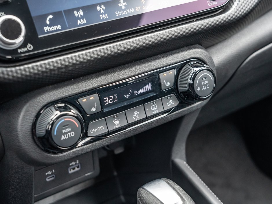 2024 Nissan Kicks SV-15