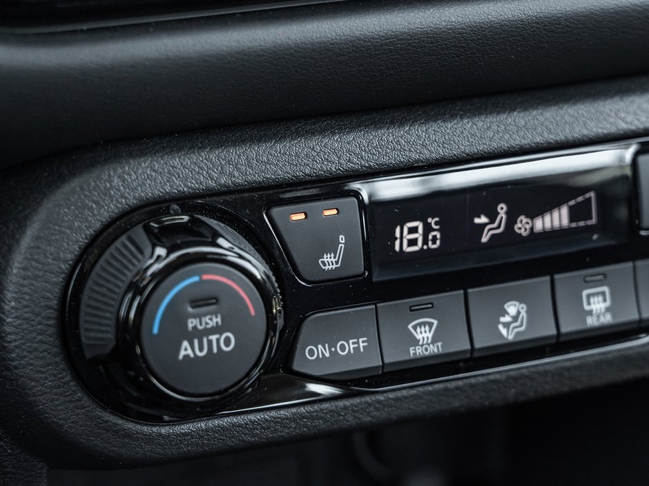 2024 Nissan Kicks SR-16