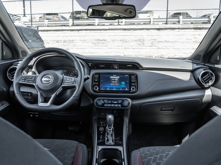 2024 Nissan Kicks SR-20