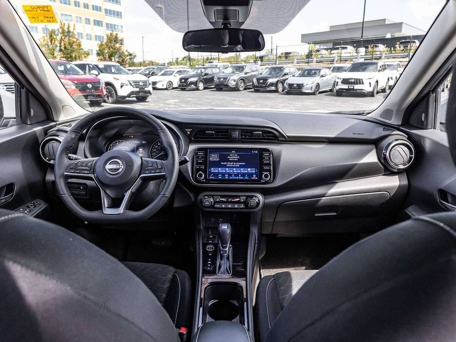 2024 Nissan Kicks SV-20