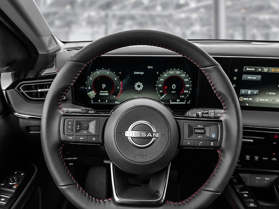 2025 Nissan Kicks SR PREMIUM SPRT WHL PKG-12