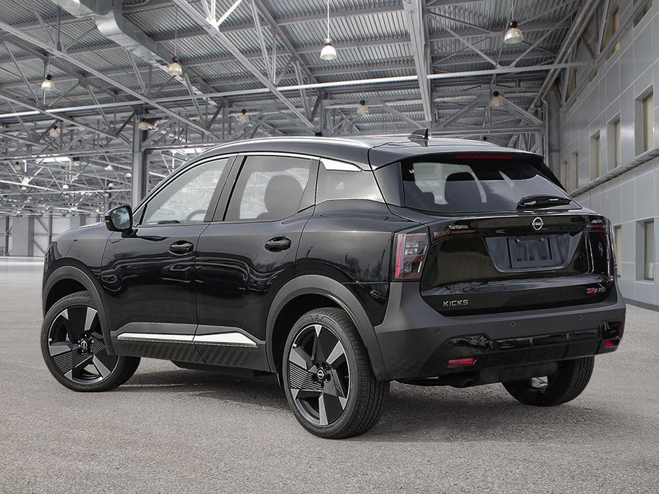 2025 Nissan Kicks SR-3