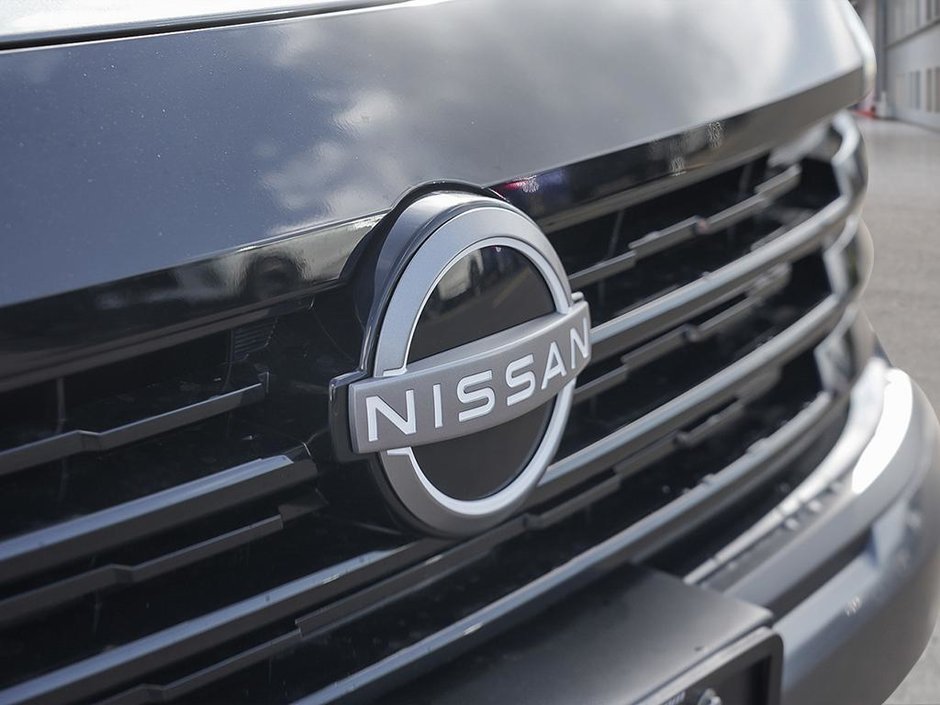 2025 Nissan Kicks S-8