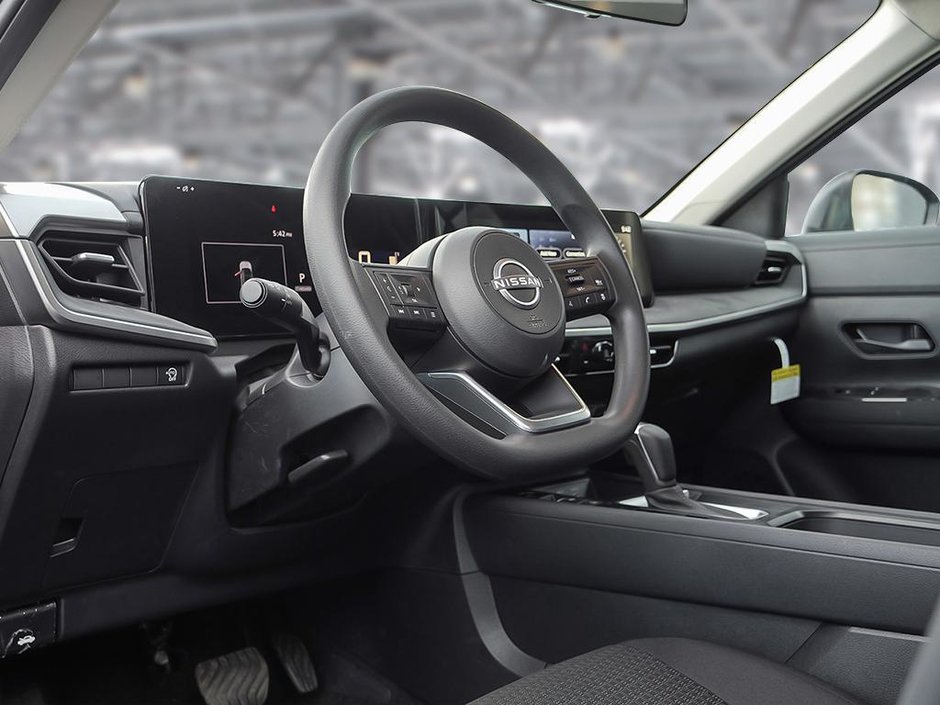 2025 Nissan Kicks S-9