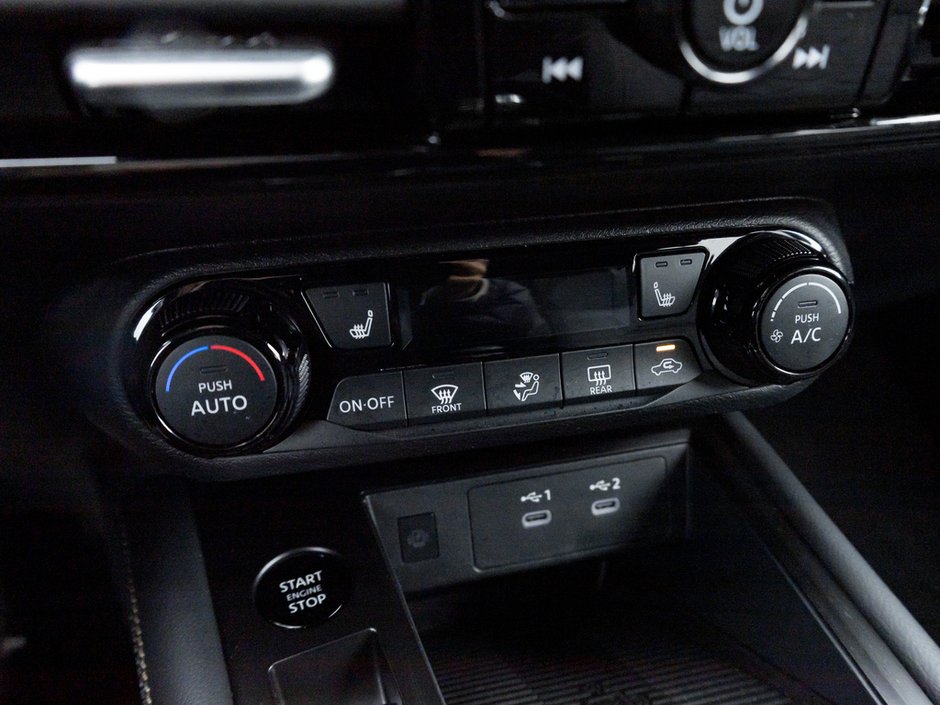 2025 Nissan Kicks SV-16