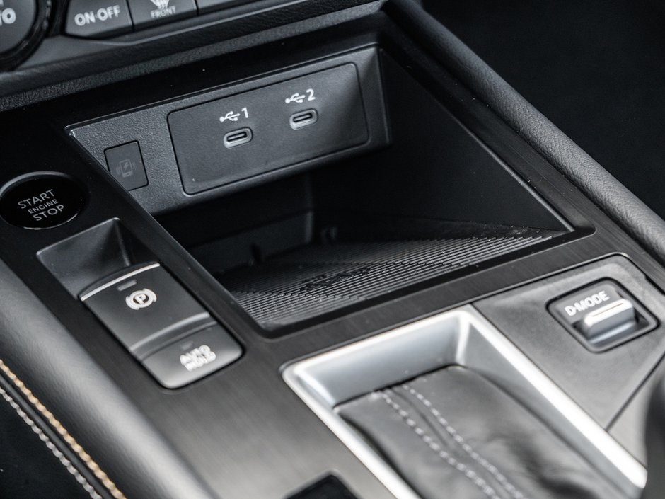 2025 Nissan Kicks SV-16