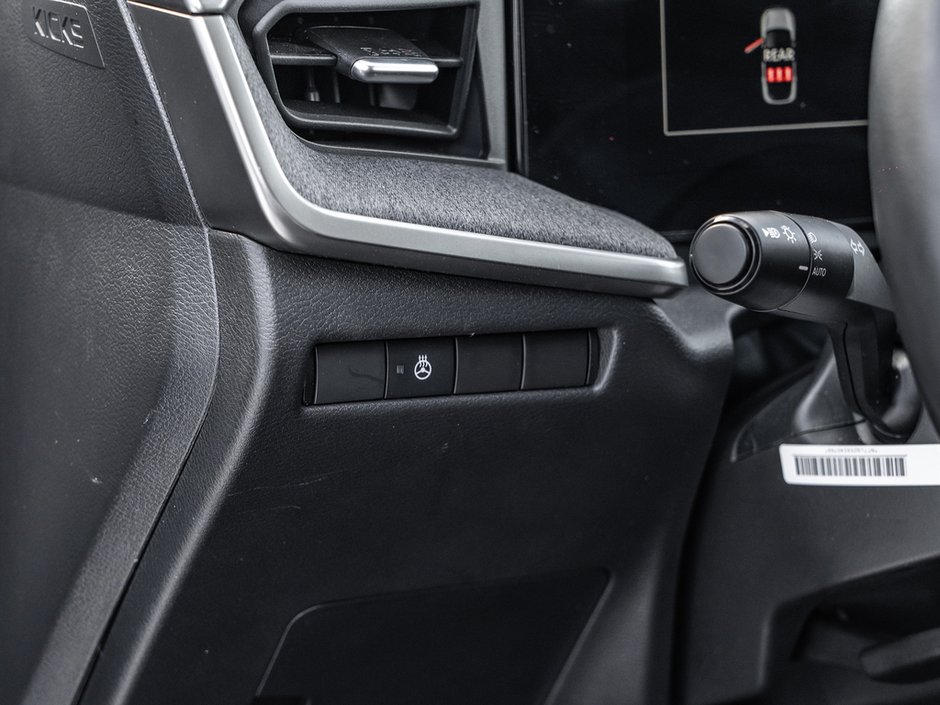 2025 Nissan Kicks SV-13