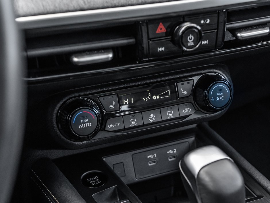 2025 Nissan Kicks SV-15