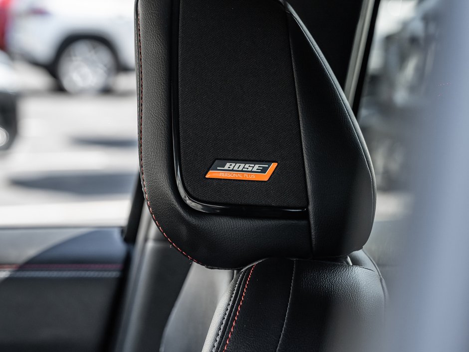 2025 Nissan Kicks SR-14