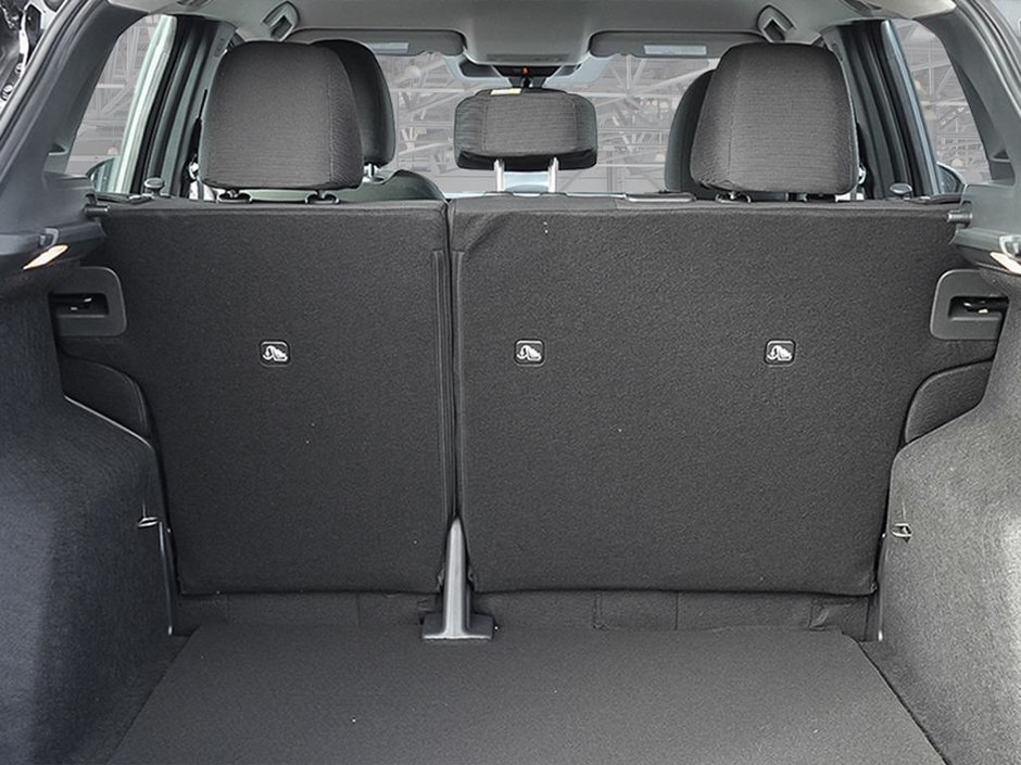 2026 Nissan Kicks SV Premium AWD-6