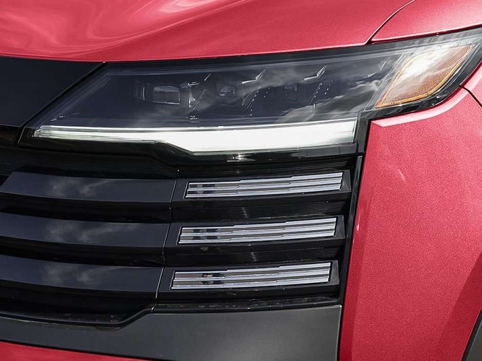 2026 Nissan Kicks SR-8