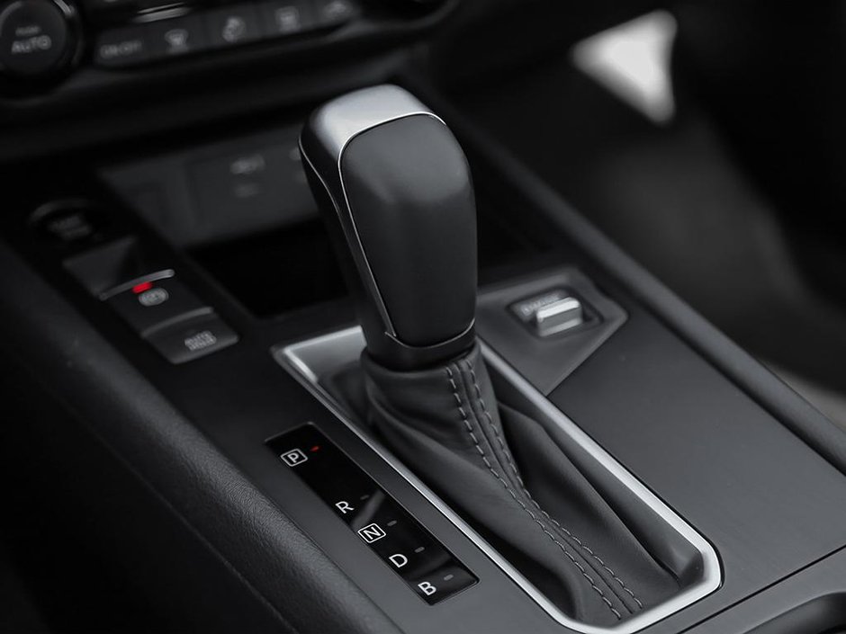 2026 Nissan Kicks SV AWD-14