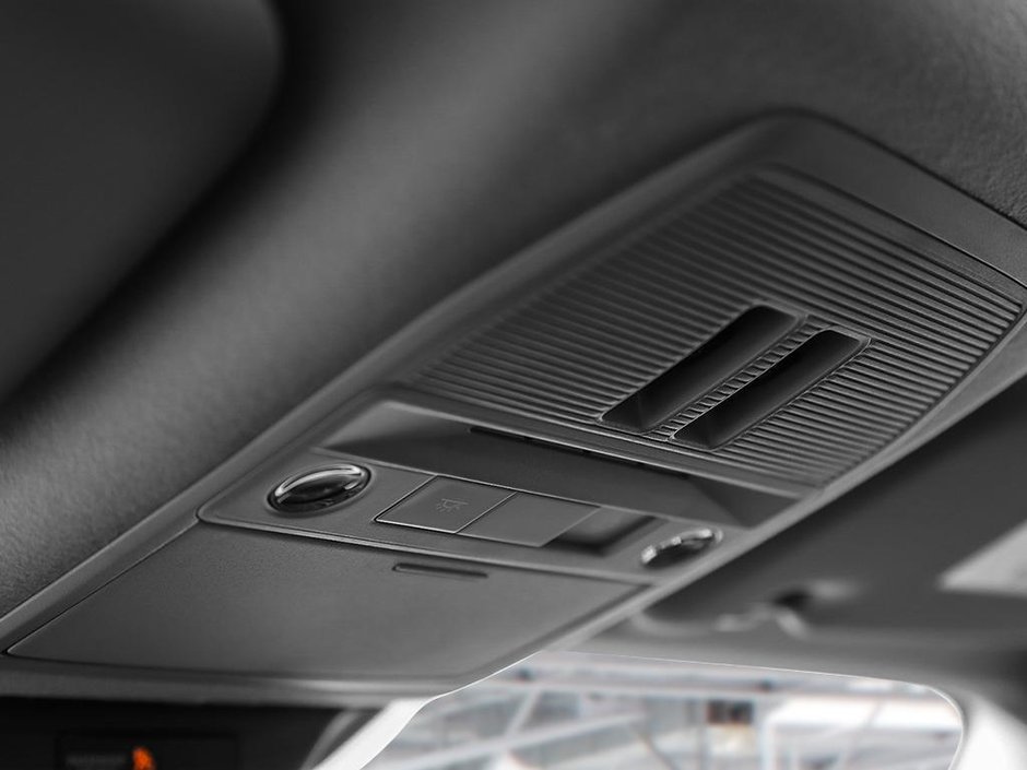 2026 Nissan Kicks SR Premium AWD-18