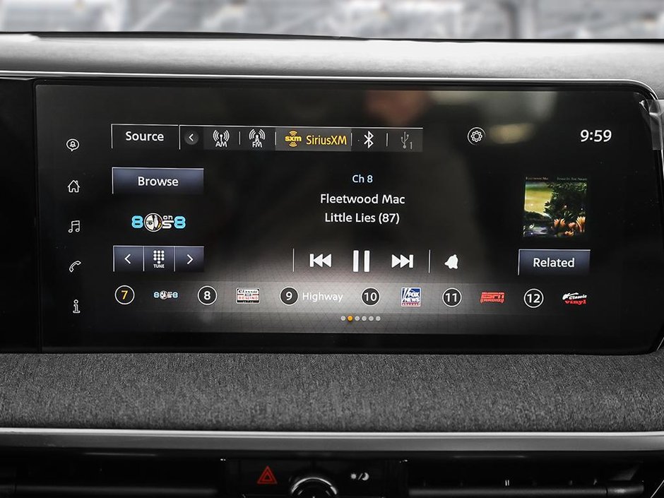 2026 Nissan Kicks SR Premium AWD-17