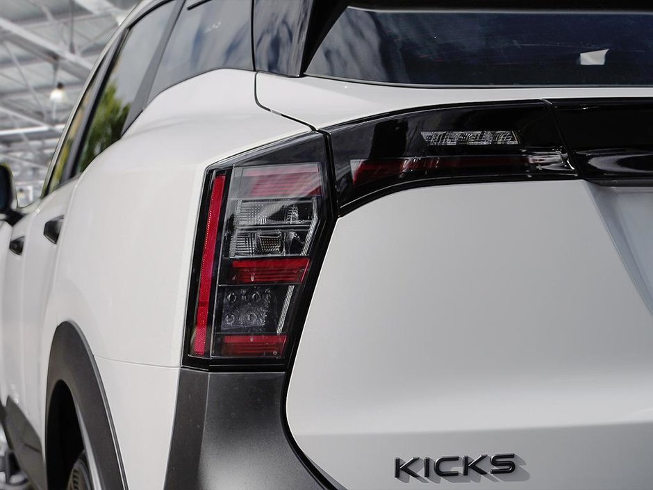 2026 Nissan Kicks S FWD-10