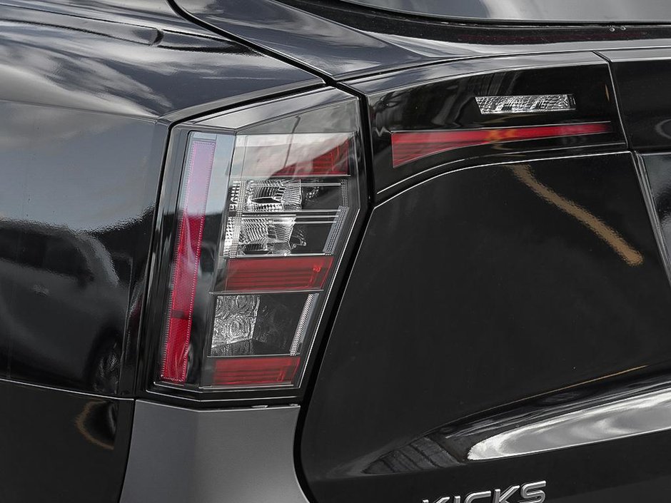 2026 Nissan Kicks S AWD-9