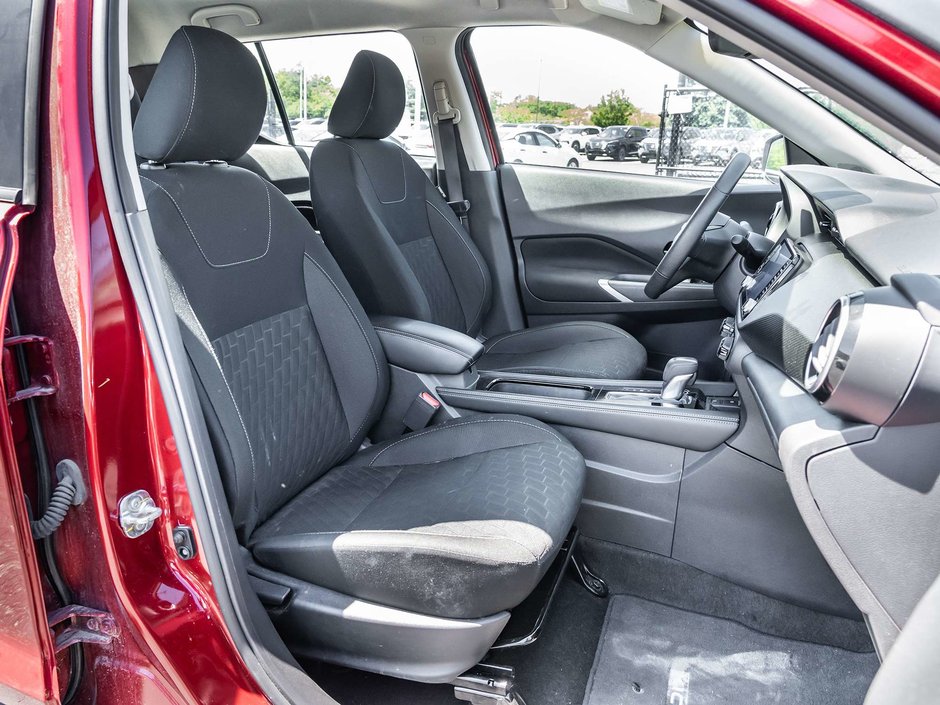 2026 Nissan Kicks SV-18