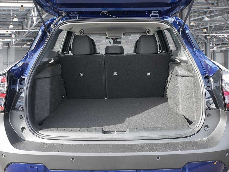 2026 Nissan Kicks SV AWD-6