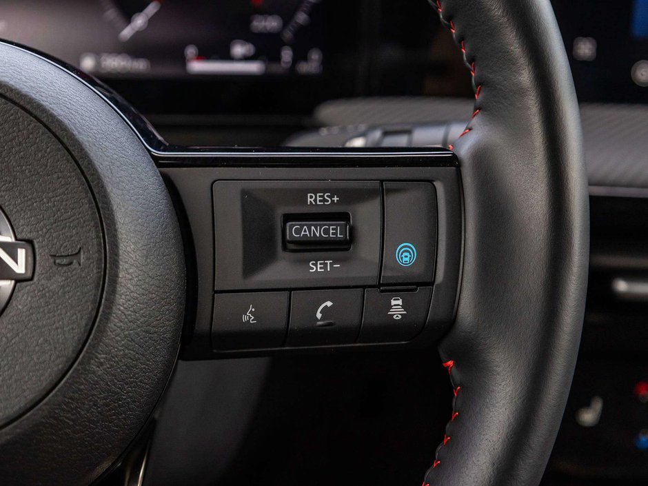 2026 Nissan Kicks SR-11