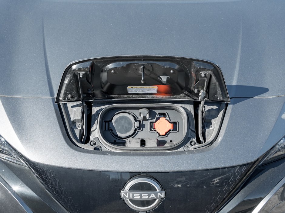 2024 Nissan Leaf SV Plus-2