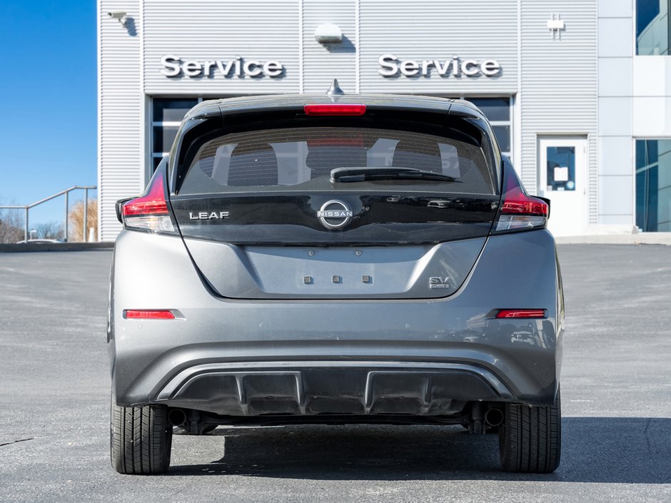 2024 Nissan Leaf SV Plus-6