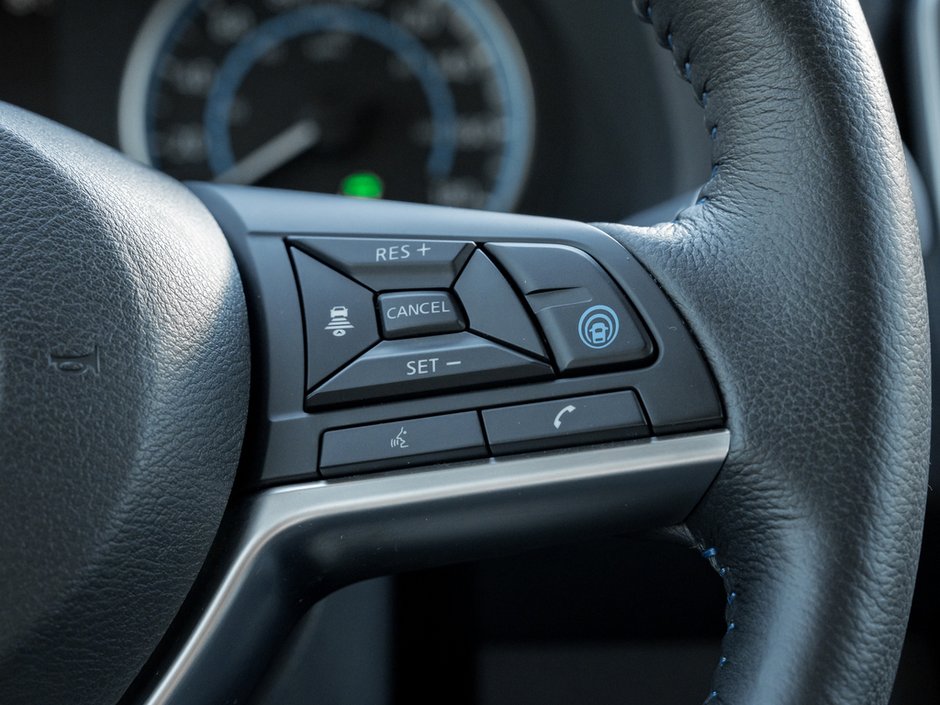 2024 Nissan Leaf SV Plus-10