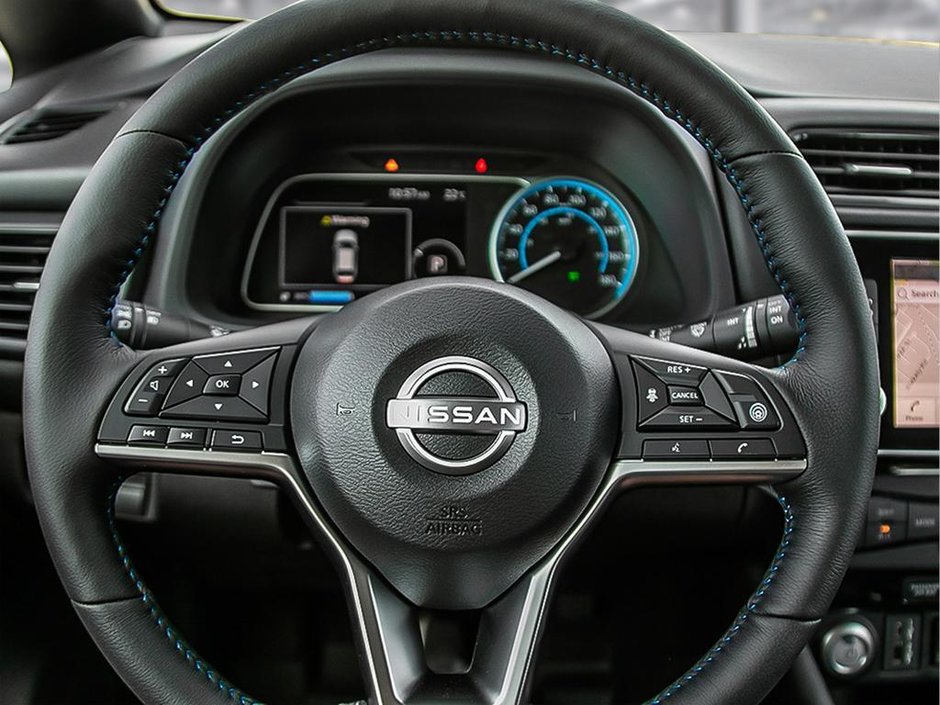 2025 Nissan Leaf SV PLUS-12