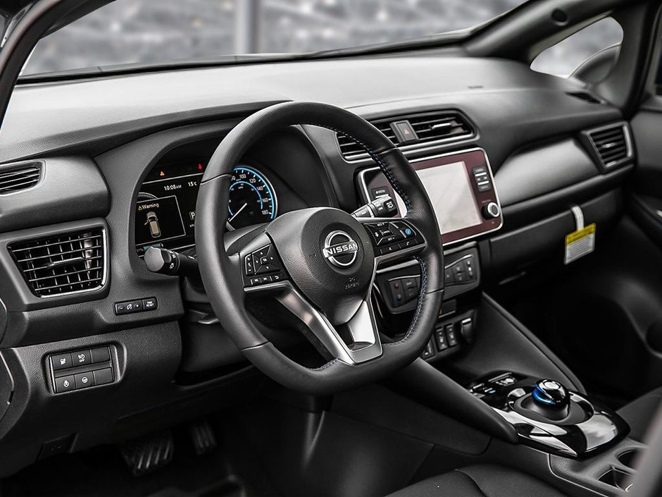 2025 Nissan Leaf SV PLUS-11