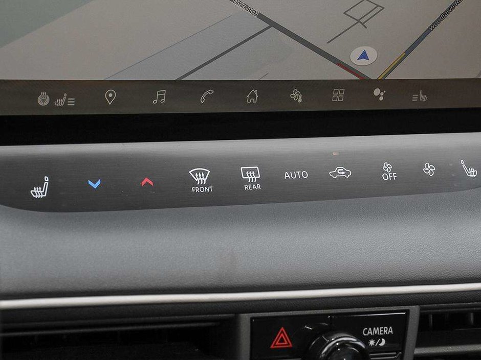 2026 Nissan LEAF Platinum Plus-17