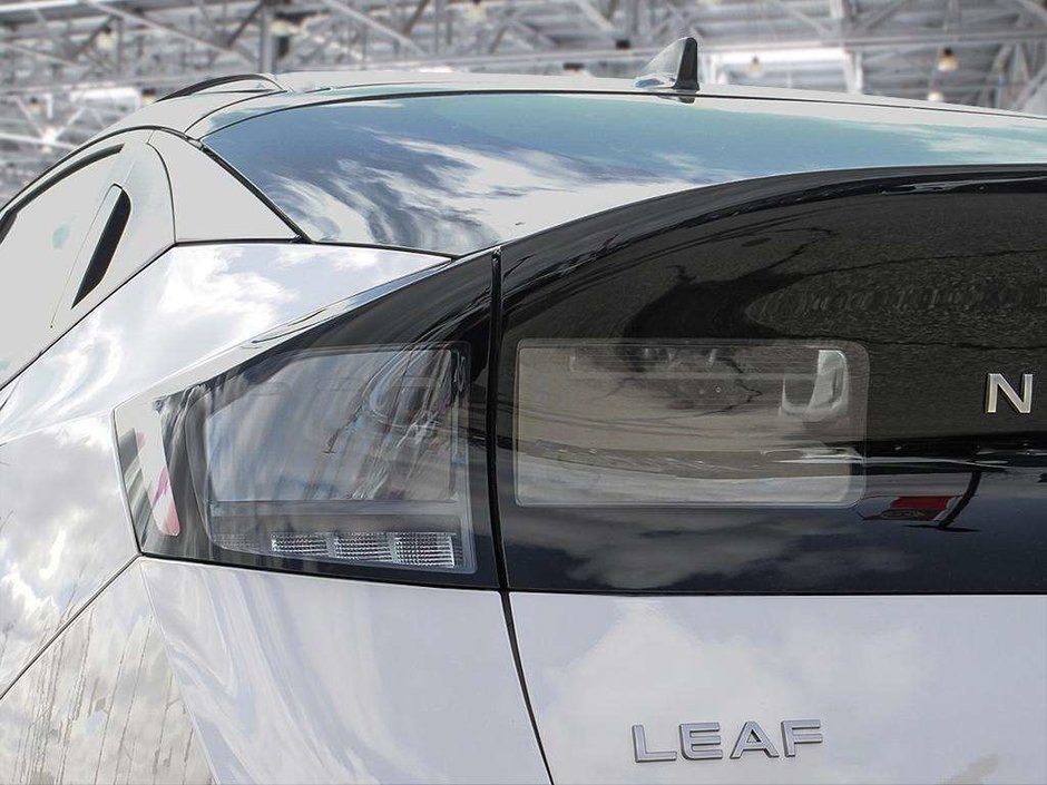 2026 Nissan LEAF Platinum Plus-8