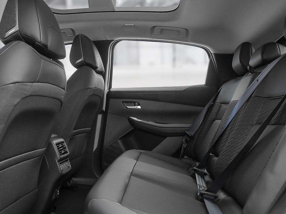 2026 Nissan LEAF Platinum Plus-17