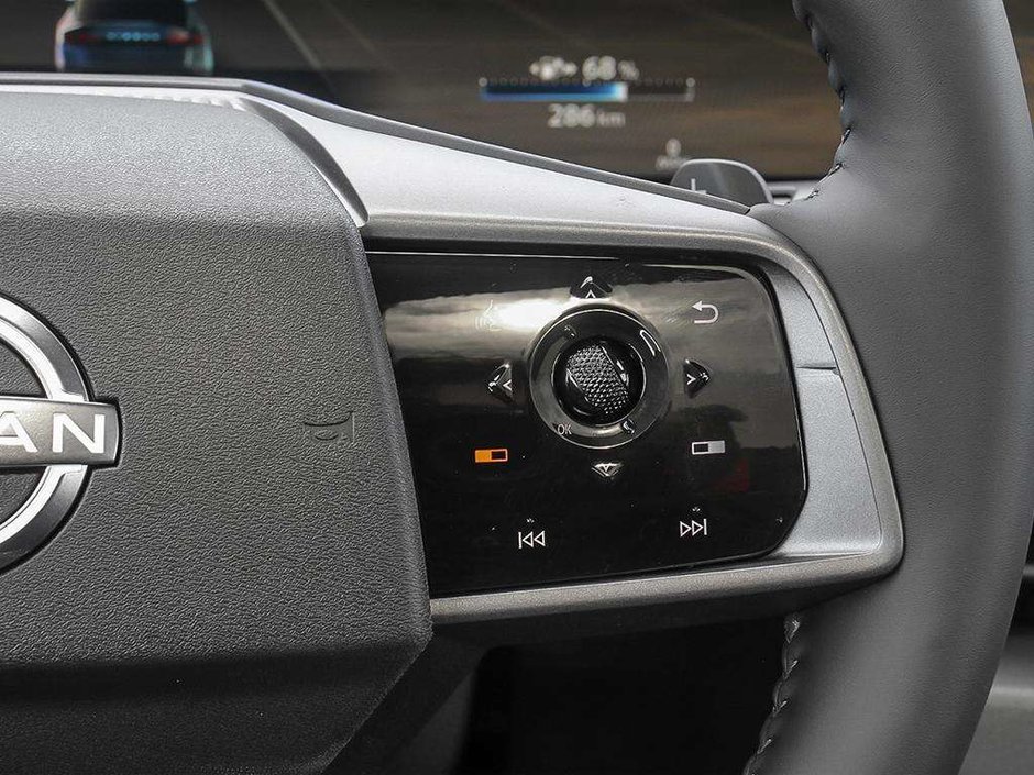 2026 Nissan LEAF Platinum Plus-11