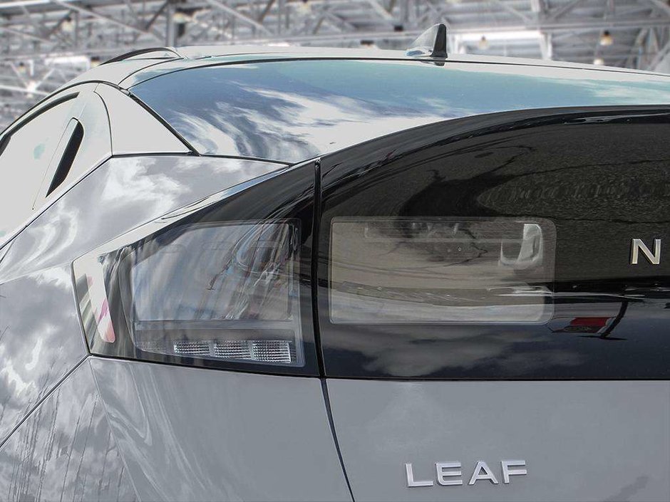 2026 Nissan LEAF Platinum Plus-7