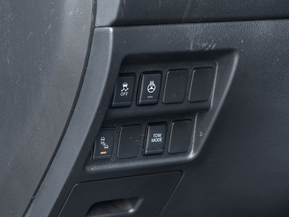 2020 Nissan Pathfinder SV-13